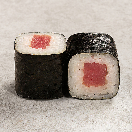 Ролл с тунцом